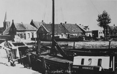 29_kors_blokland_-_avontuur_lossend_in_havan_hoogvliet_-_ca_1930